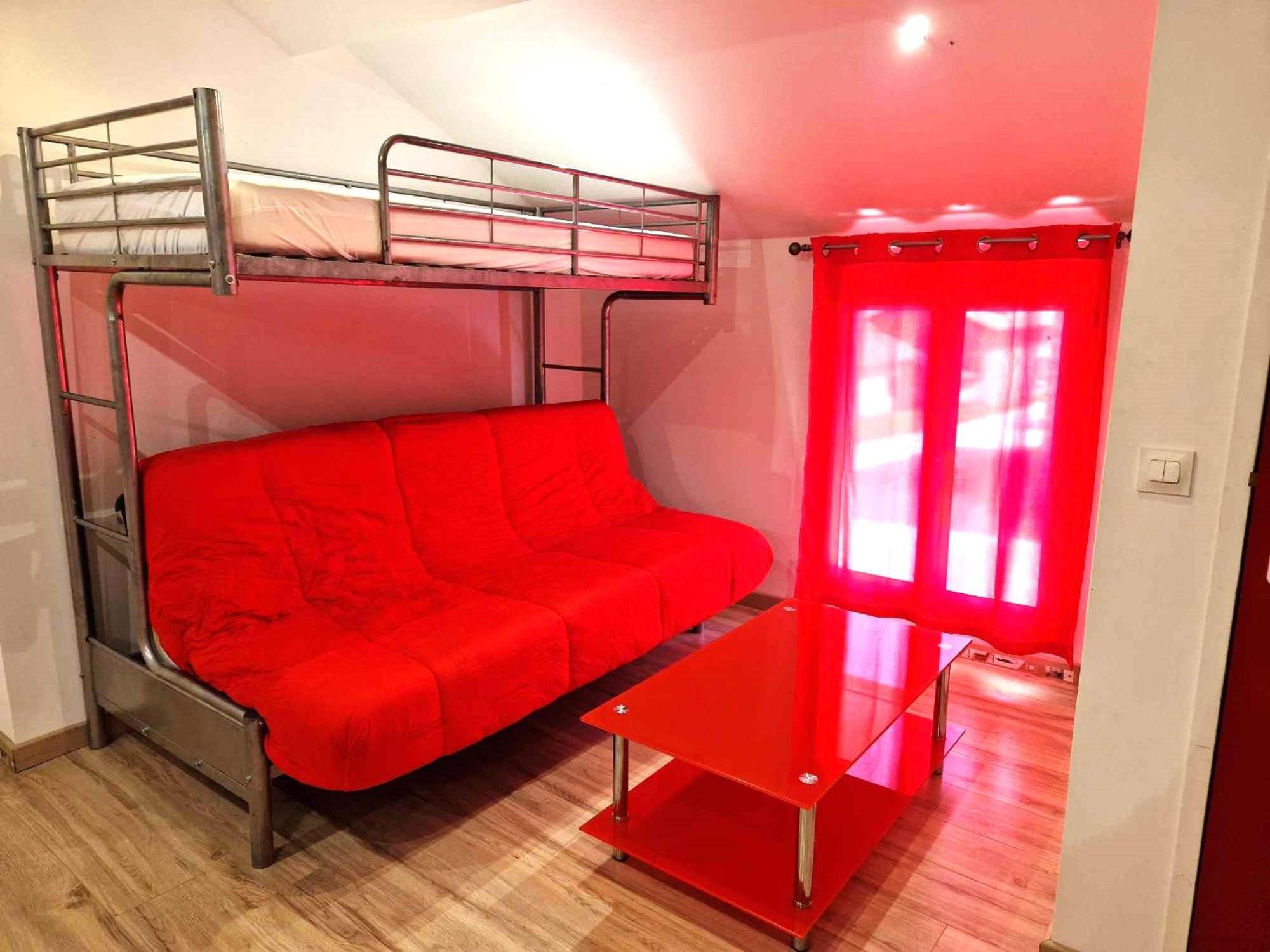 11 - Tres Joli 2 Pieces Tout Equipe Pour 1 A 5 Personnes, Vue Sur Parc Arbore, Parking Privatif Gratuit, Grand Fourgon Possible, Tout Le Linge De Maison Est Fourni Razac-sur-l'Isle Екстер'єр фото